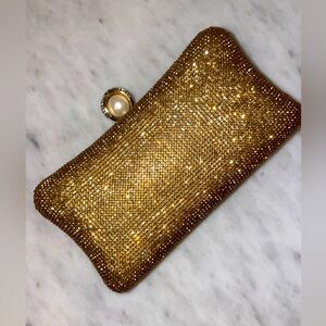 Crystal evening Clutch